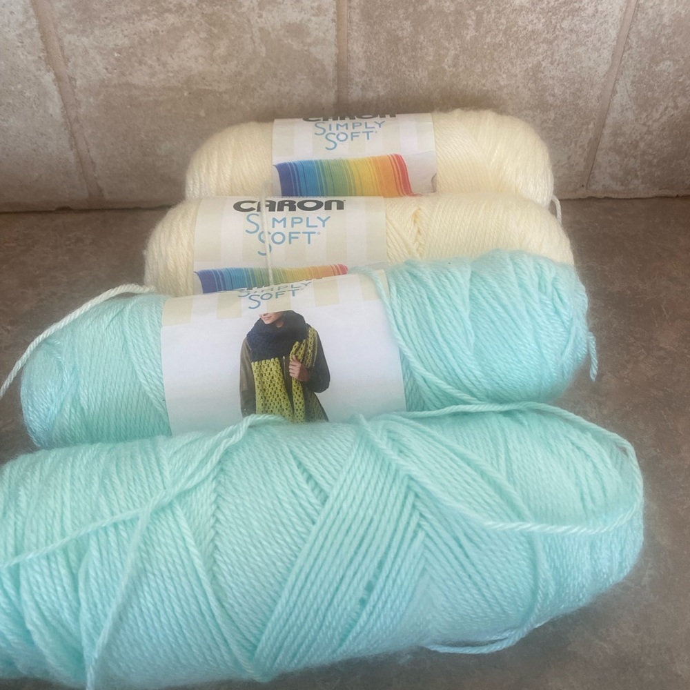 Caron Simply Soft Yarn Skeins - Cream & Light Aqua lot of 4